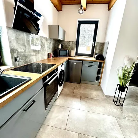 Wypoczynkowy Z Sauna I Jacuzzi 