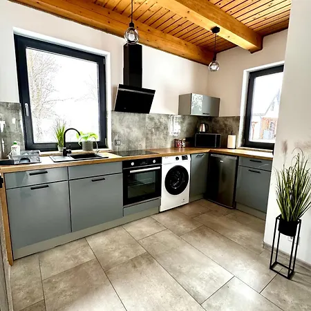 Wypoczynkowy Z Sauna I Jacuzzi 